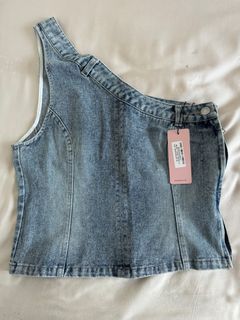 (Category: ) located in . Submitted by bambeeshop (Listing ID 1321987789, Image 1). Description: .