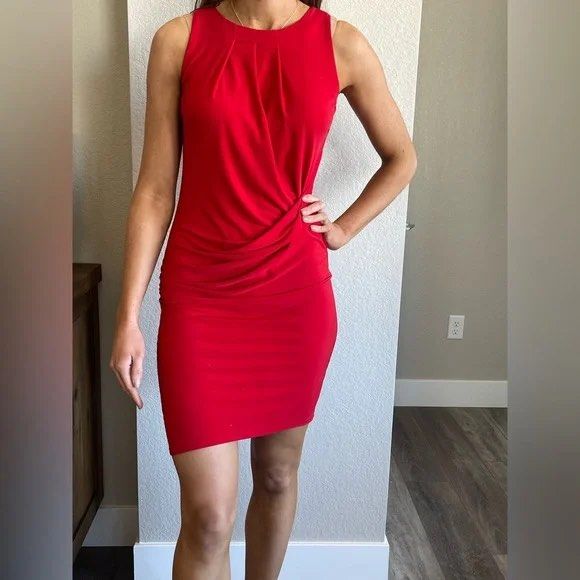 Michael Kors (MK) true red sleeveless elegant classy luxurious ruched  draped bodycon fitted flattering soft smooth dress dinner and dance D&D date  nights parties events exquisite luxury brand, Women's Fashion, Dresses &