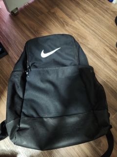 (Category: ) located in . Submitted by rayan.storezz (Listing ID 1321885228, Image 1). Description: .
