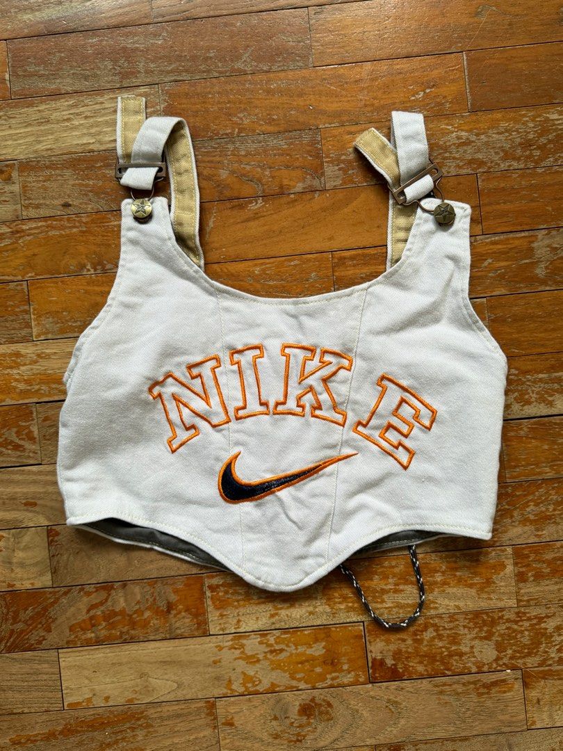 Nike Vintage Tank Top 2 Colors Available Women s Fashion Tops Sleeveless on Carousell