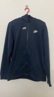 (Category: ) located in . Submitted by s.thriftstore (Listing ID 1321948260, Image 1). Description: .