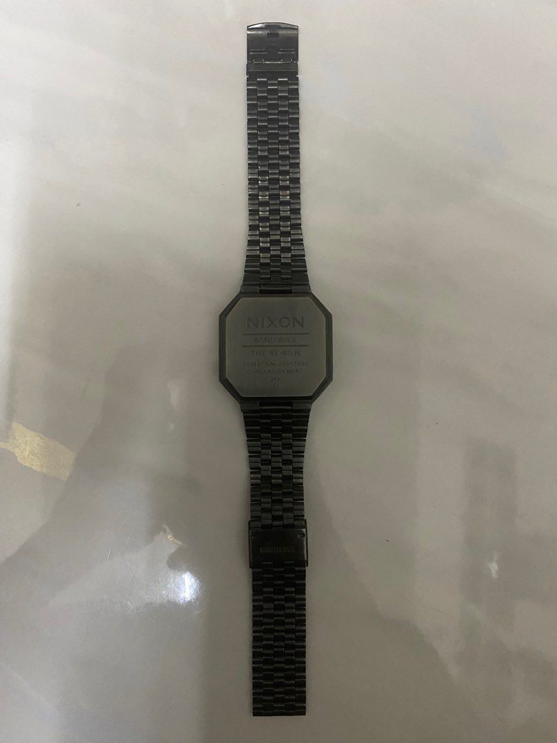 Nixon ReRun All Gunmetal Preloved Men s Fashion Watches Accessories Watches on Carousell