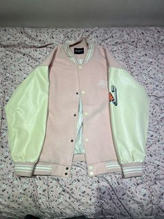 (Category: ) located in . Submitted by summmmmmy (Listing ID 1321993003, Image 1). Description: .