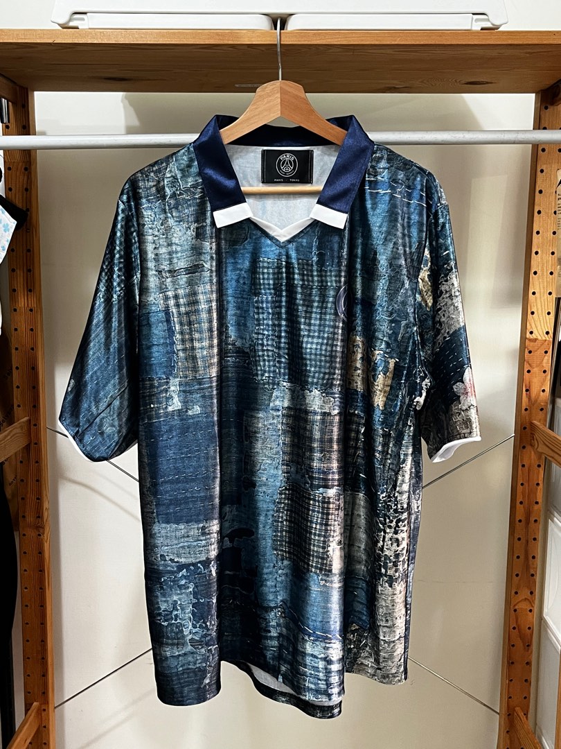 PSG Loves Japan x Poggy Boro Printed Showa Jersey - Blue - Unisex XL, 他的時尚,  休閒運動服飾在旋轉拍賣