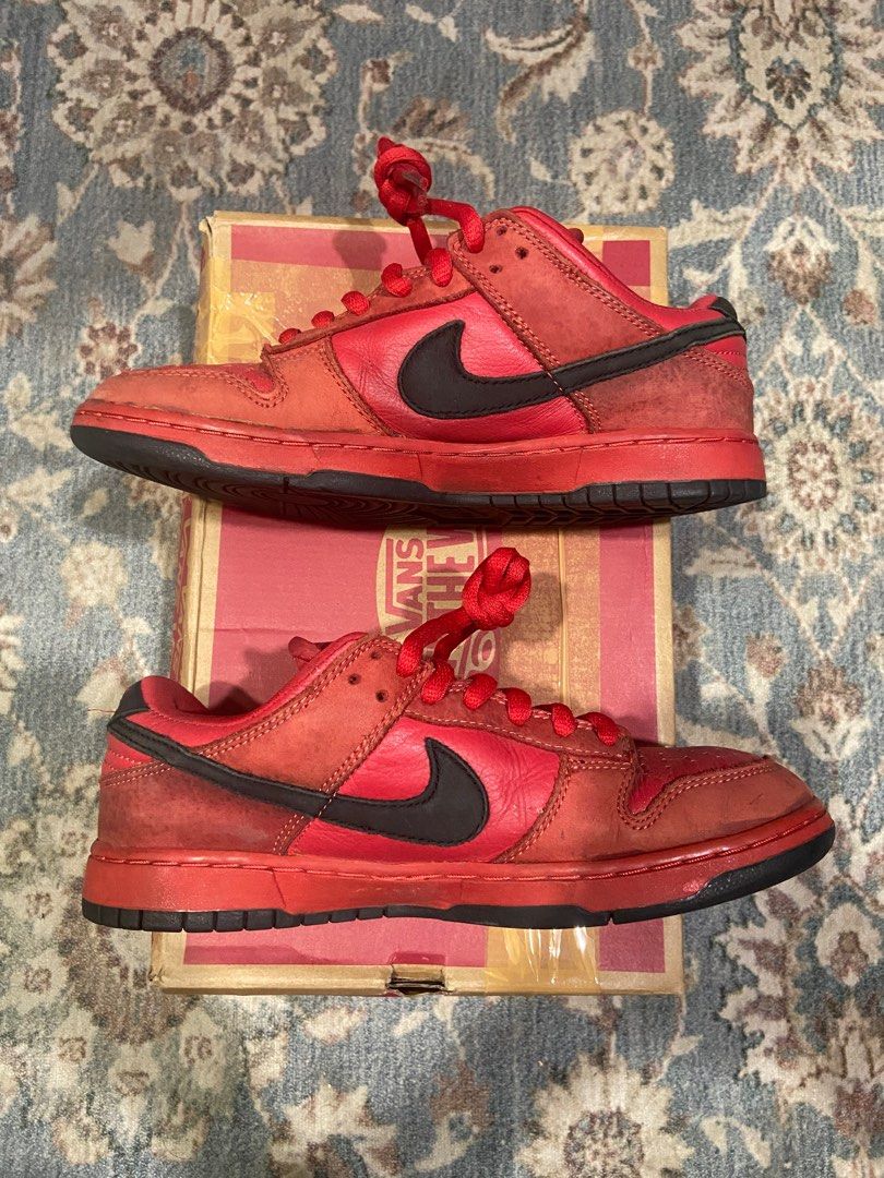 SB Dunk Low Pro True Red Men s Fashion Footwear Sneakers on Carousell
