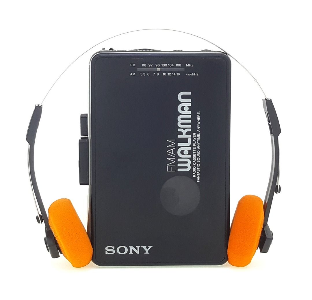 Sony Walkman Radio AM/FM Cassette Player WM-BF22 In Excellent Working ...