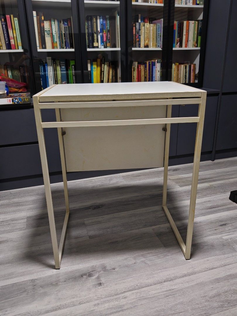 Study table (Category: Tables & Sets) located in Singapore. Submitted by mrazzz (Listing ID 1321947061, Image 2). Description: Study table / computer table can open up for Bigger space. Closed - 60cm x 49cm x 74cm (height) Opened - 60cm x 93cm x 74cm (height) Lightly used product. For self collection only..