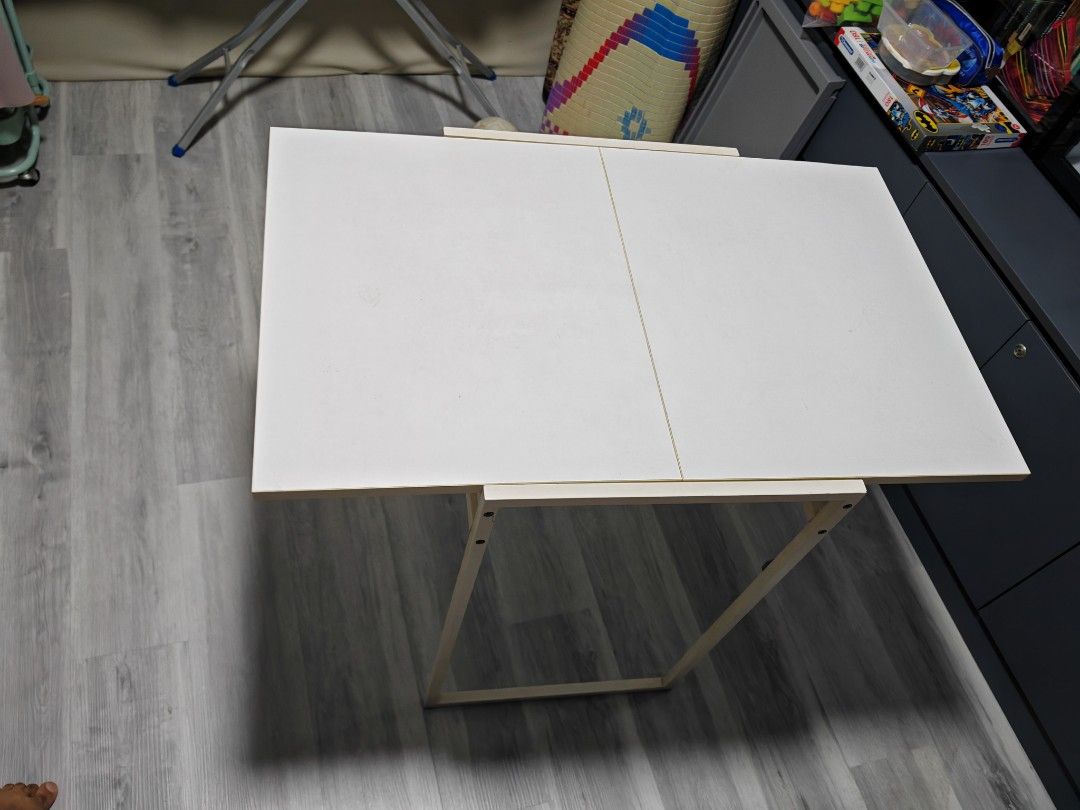Study table (Category: Tables & Sets) located in Singapore. Submitted by mrazzz (Listing ID 1321947061, Image 3). Description: Study table / computer table can open up for Bigger space. Closed - 60cm x 49cm x 74cm (height) Opened - 60cm x 93cm x 74cm (height) Lightly used product. For self collection only..