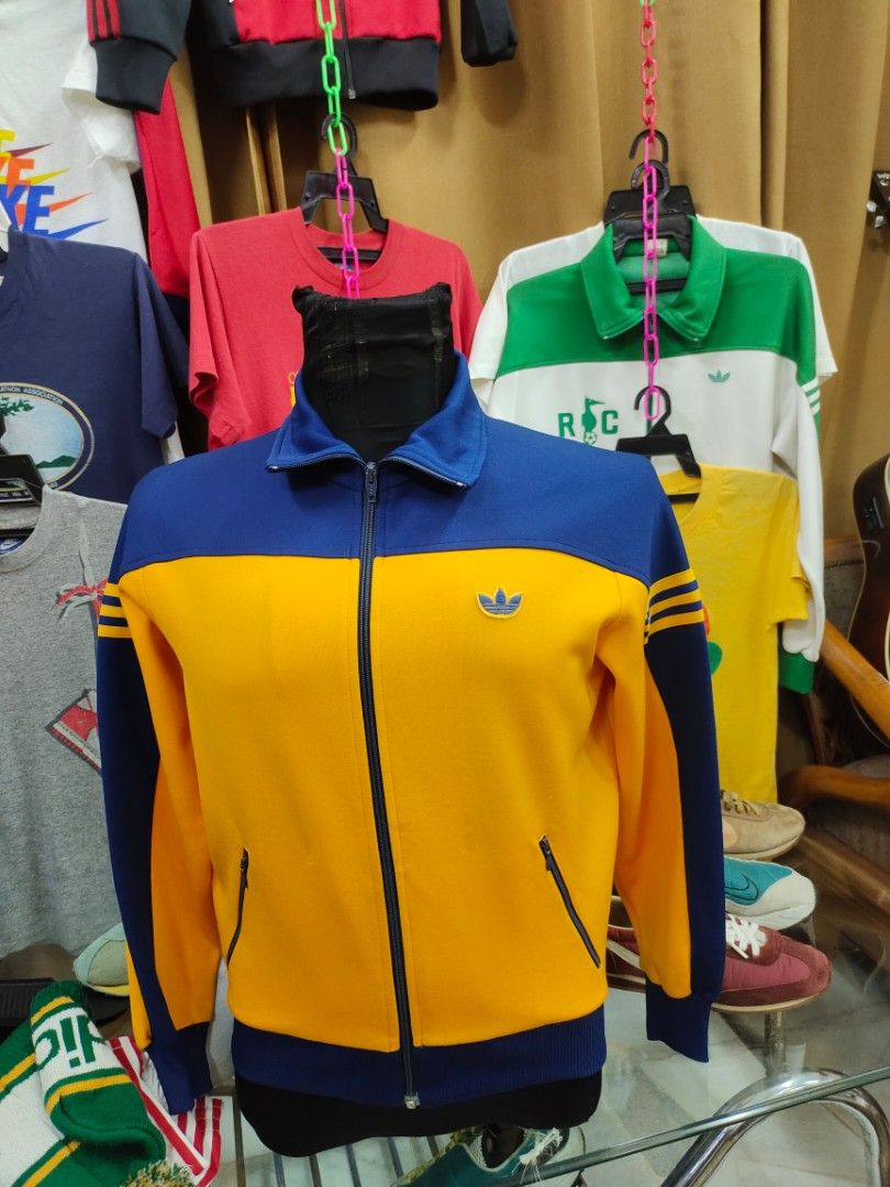 Tracktop Adidas vintage Men s Fashion Activewear on Carousell