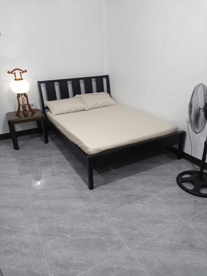 (Category: ) located in . Submitted by lovegoldie (Listing ID 1321871514, Image 1). Description: .