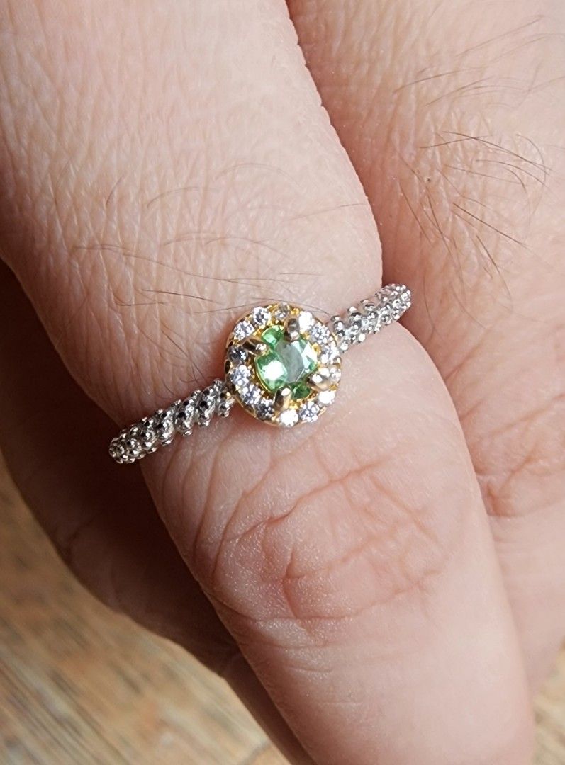 Tsavorite S925 ring (rare Green Garnet) (Category: Rings) located in Legazpi City. Submitted by JevOLshoppe (Listing ID 1321850172, Image 2). Description: Light Green Tsavorite is the rarest variety of the Garnet family, at least 100 times rarer than emerald. two tone S925 adjustable ring.
