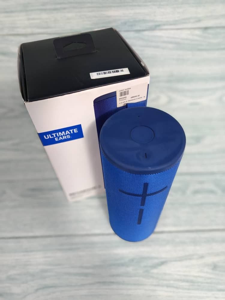 Ultimate Ears UE MEGABOOM 3 Wireless Waterproof (Direct Plug In), Audio ...