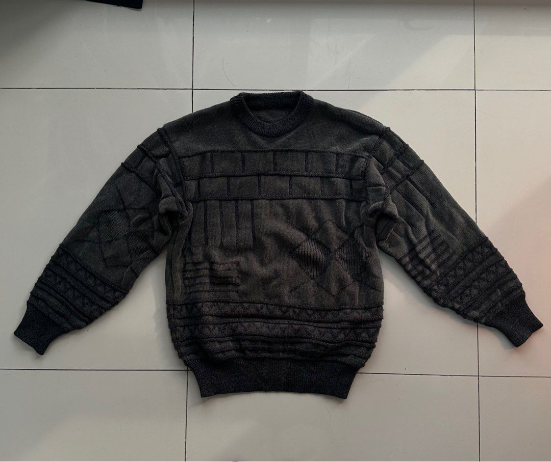 Vintage Knitted Sweater Pattern Dark Black Brown