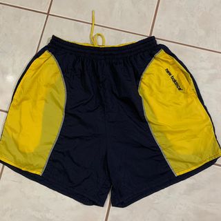 (Category: ) located in . Submitted by thrift2night (Listing ID 1321888337, Image 1). Description: .