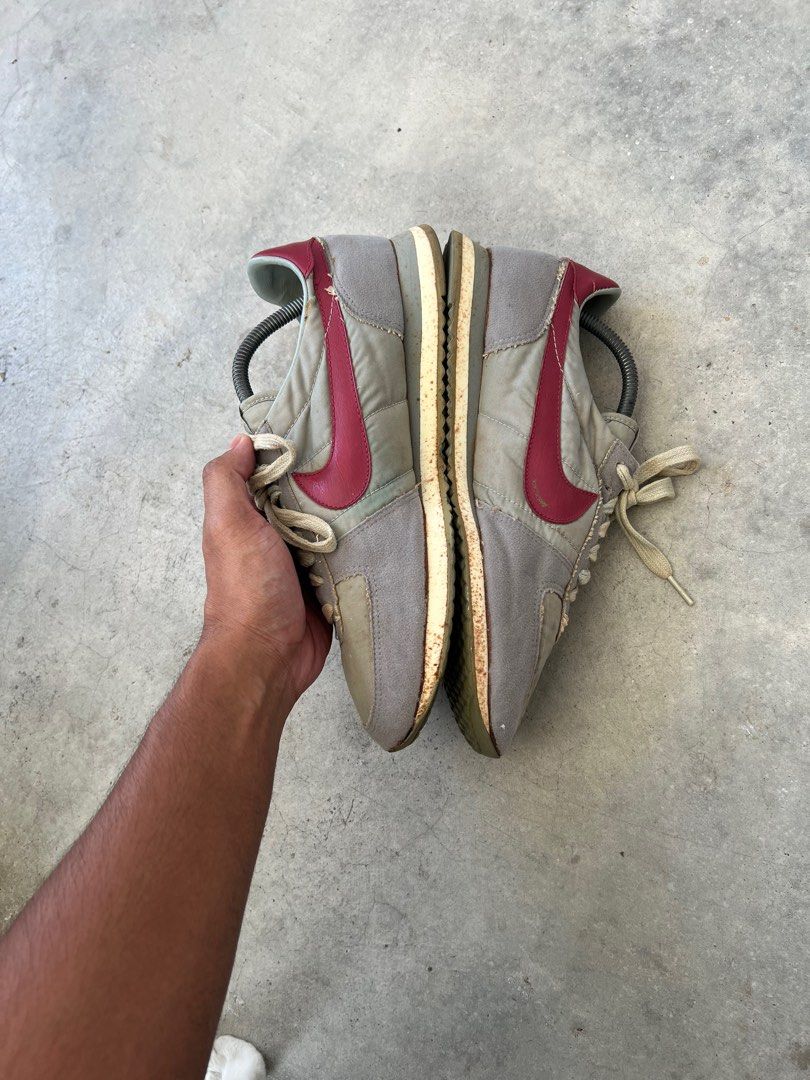 Nike 80's store