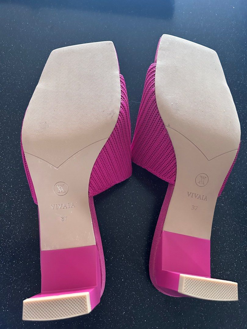 Vivaia Pink Square Toe Block Heel Sandals, Women's Fashion