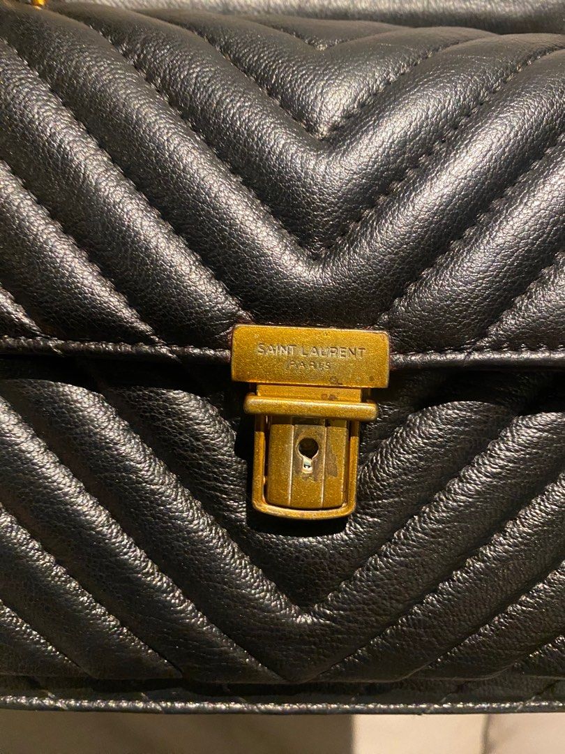 YSL vintage bag (Category: Luxury Bags & Wallets) located in Caloocan City. Submitted by inalielog184600 (Listing ID 1321928896, Image 3). Description: NGA,recolored very nice actual.
