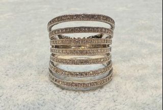 （分類：）位於 。 由 selling.styles 提交（商品編號 1322112892，圖片 1）。簡介： 。