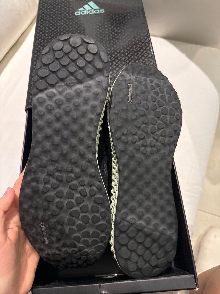 adidas Futurecraft 4D - Black (Category: Sneakers) located in Makati City. Submitted by inezlebron (Listing ID 1322147635, Image 3). Description: With box.