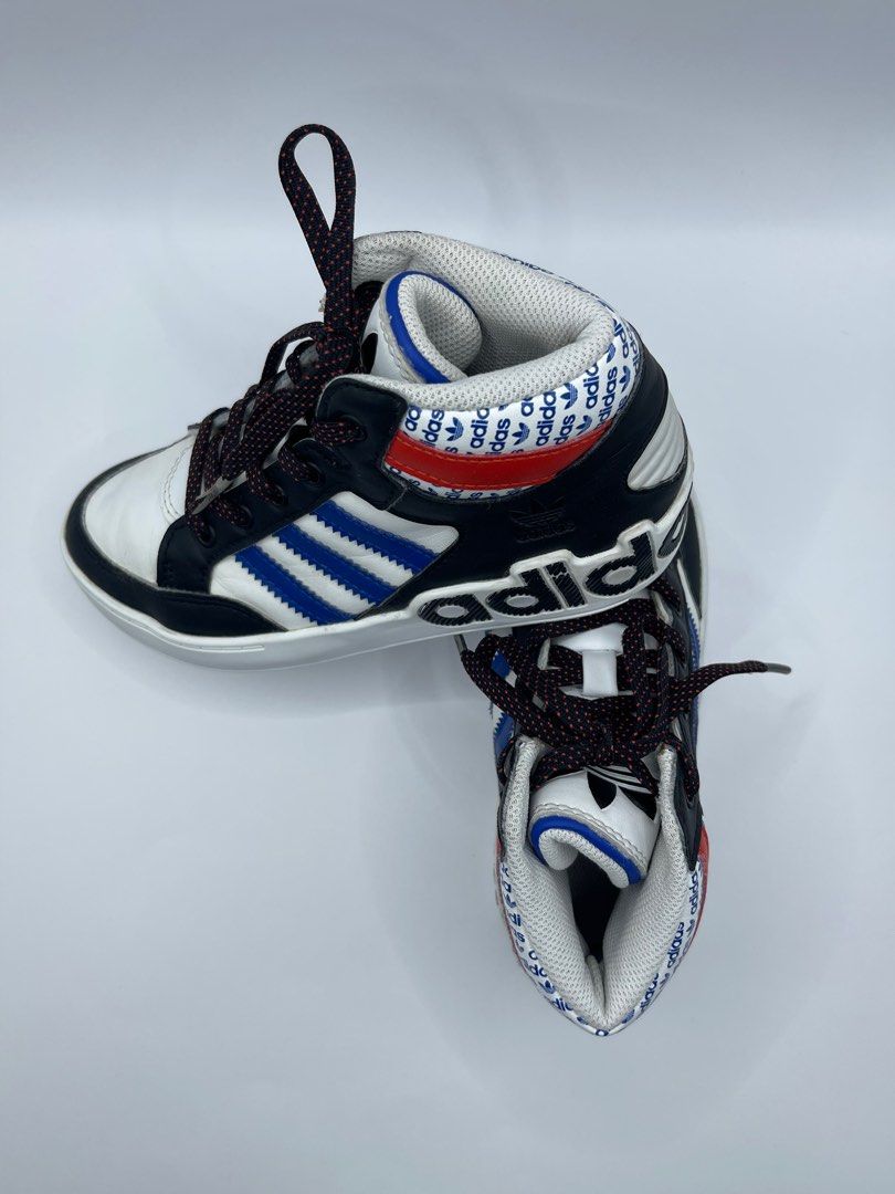 Adidas hard court silver discount