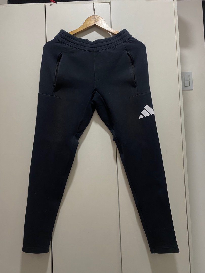 Adidas Pants Sportswear (Category: Activewear) located in Valenzuela. Submitted by chnlldd (Listing ID 1322096956, Image 1). Description: Adidas Pants Workout Pants, Running Pants Color Rate: 9.5/10 W: 28 to 36 L: 37.5 .