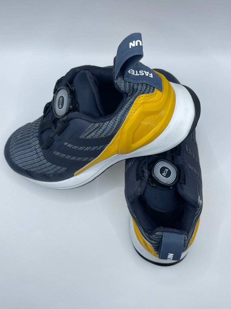Adidas rapidarun boa kids 18.5cm Babies Kids Babies Kids Fashion on Carousell