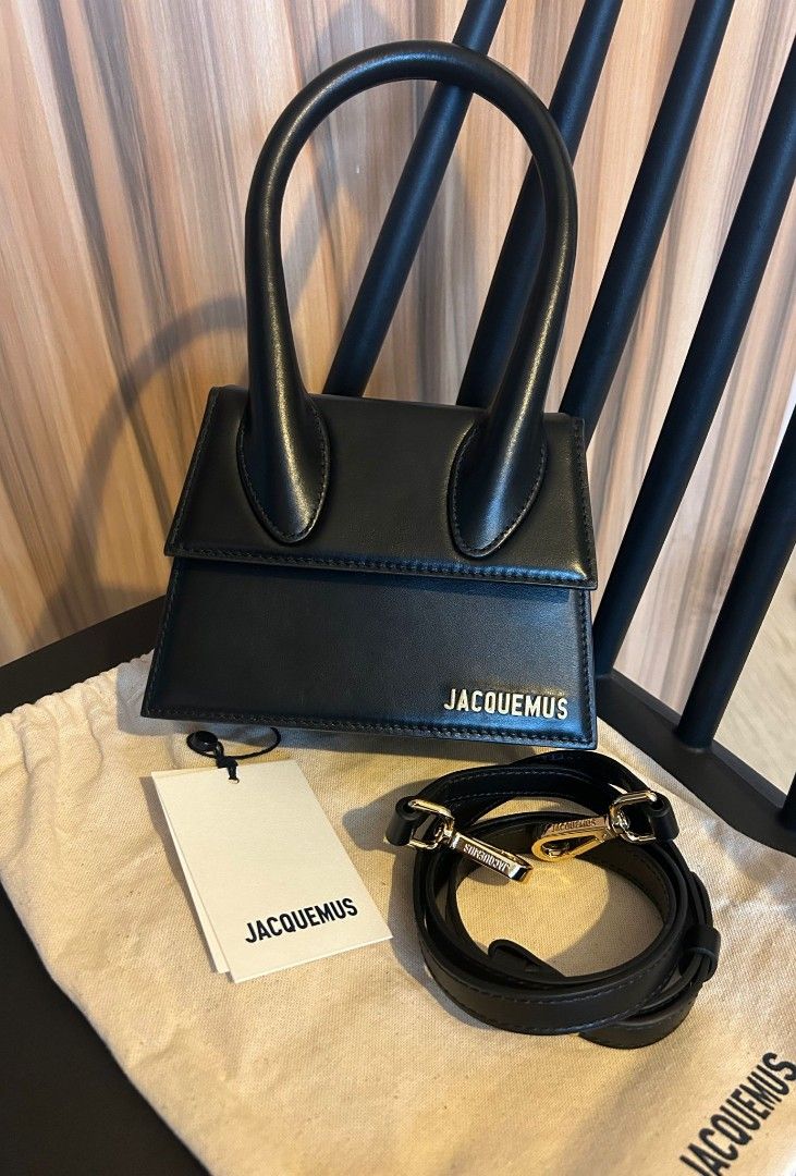 Authentic jacquemus bag best sale