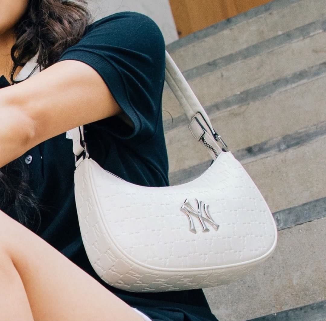 Monogram hobo bag discount