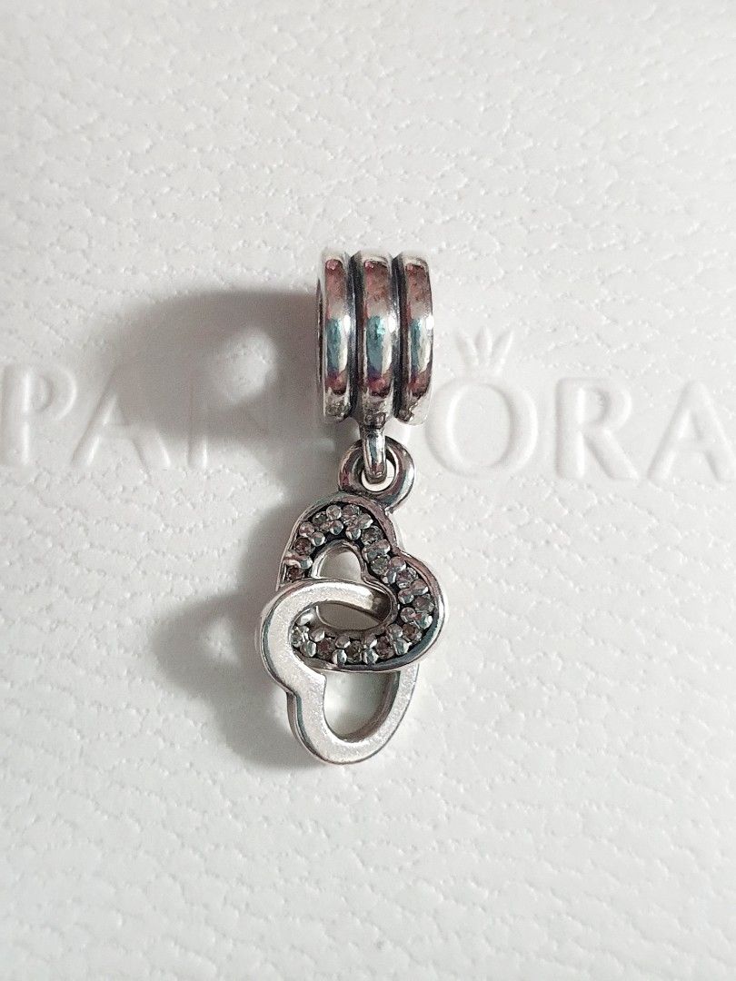 Interlocking heart charm pandora sale