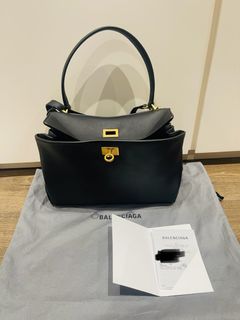 （分類：）位於 。 由 ssshopperholic 提交（商品編號 1322165997，圖片 1）。簡介： 。