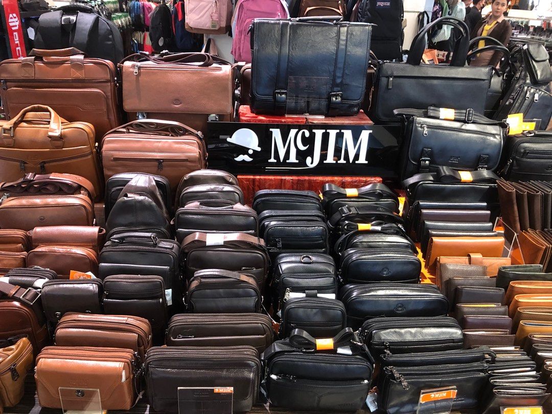 Brand new McJim Computer Bag (Category: Shoulder Bags) located in Manila. Submitted by guerzonm22526 (Listing ID 1322146866, Image 1). Description: Brand new Sms for urgent message Doorstep delivery preferred lalamove booked through details provided Gcash accepted Sms feature is Gcash number.