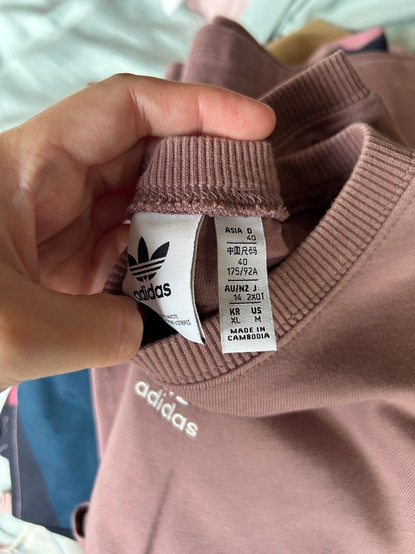 Adidas chinatown point xl hot sale