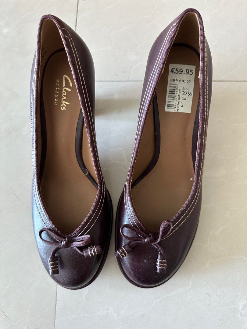 Clarks ladies size 2 sale