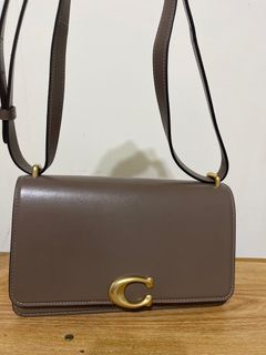 由 minnie0723 (刊登 ID 1322012708，圖片 1) 提交，位於 的 (類別：)，說明：。