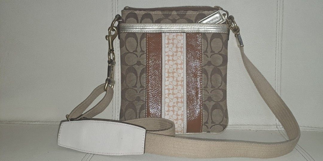 Coach canvas crossbody sling bag Women s Fashion Bags Wallets Cross body Bags on Carousell