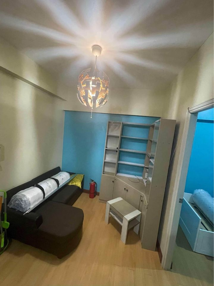 (Category: ) located in . Submitted by janerites1-69473 (Listing ID 1322102878, Image 1). Description: .