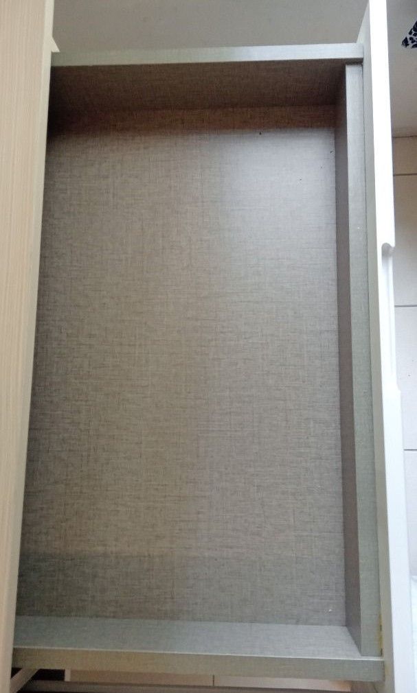 Console table / study table / office table (Category: Tables & Sets) located in Putrajaya. Submitted by fnexclusive (Listing ID 1322041827, Image 2). Description: Dresser / study table / office table condition : 8/10 size : 5ft x 2ft self pickup at putrajaya or can arrange lalamove KL/selangor area RM160 (Nego).