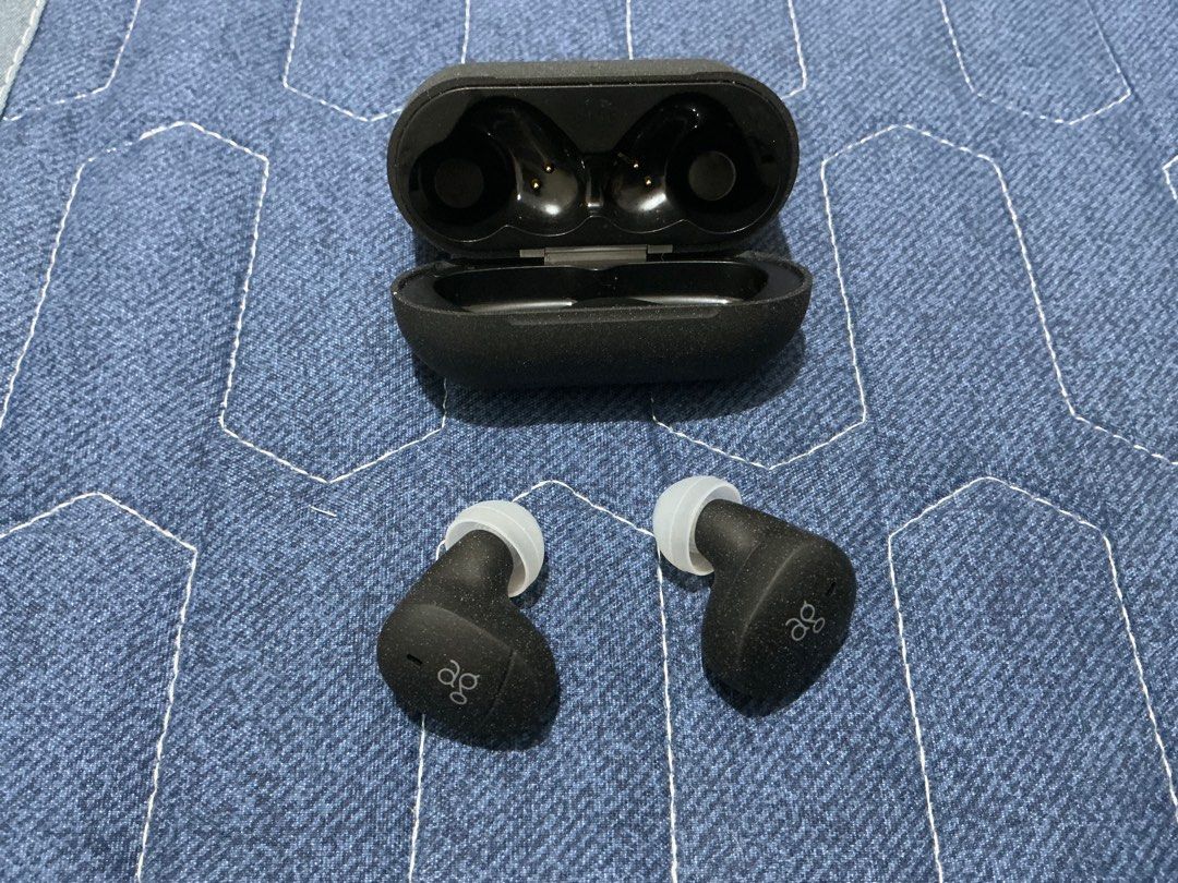 Cotsubu Ag Earphone (Category: Earphones) located in Valenzuela. Submitted by cd013 (Listing ID 1322099872, Image 2). Description: Ag Cotsubu bluetooth earphones. Bought in Japan. Rarely used. Quality audio for music and movies. Can also be used in calls (with built-in mic). https://final-inc.com/products/cotsubumk2_ag?variant=43161019875478.