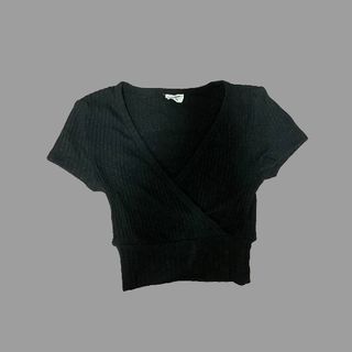 (Category: ) located in . Submitted by ch4preloved (Listing ID 1322135261, Image 1). Description: .