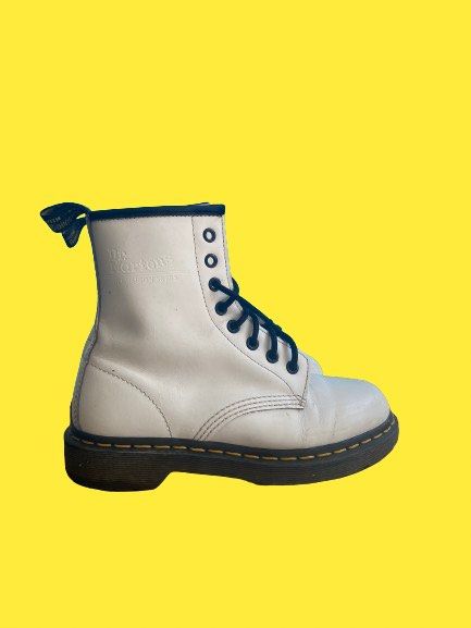RUSH Dr. Martens Air Wair 1460 Smooth Leather White Women s Fashion Footwear Boots on Carousell