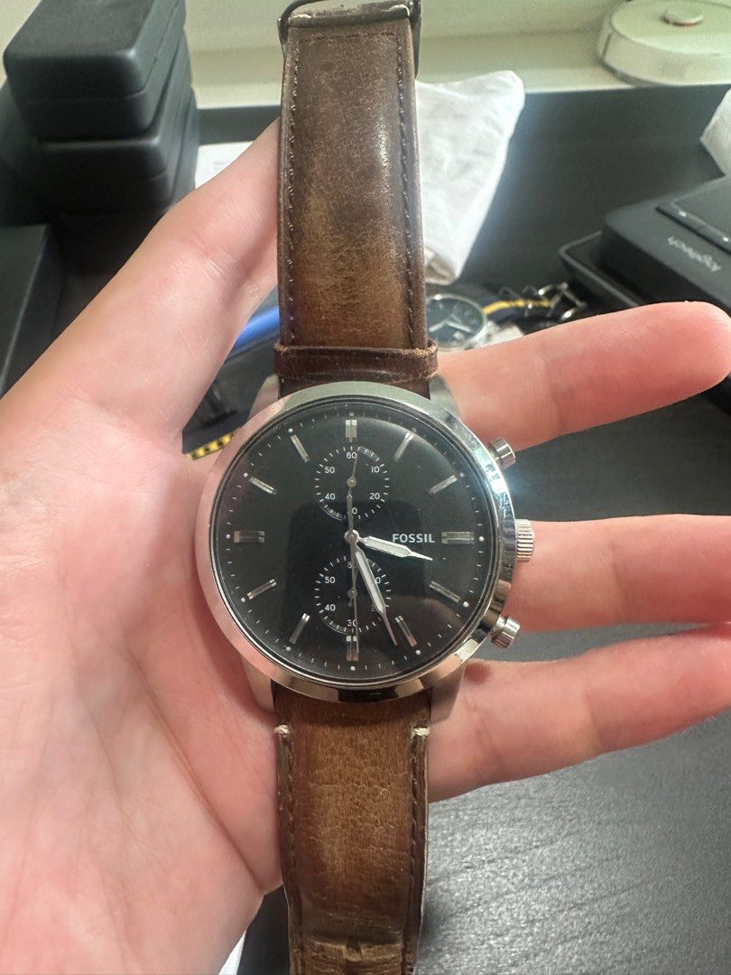 Fossil 5280 top