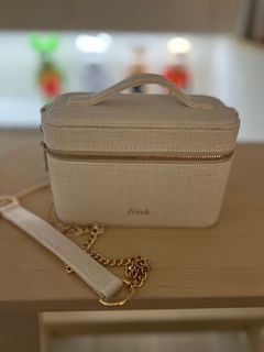 （分類：）位於 。 由 iamnicoleng 提交（商品編號 1322171216，圖片 1）。簡介： 。