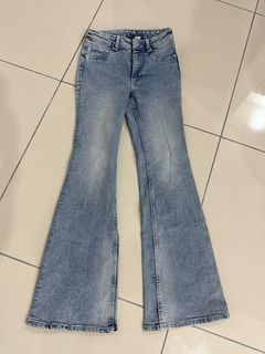 (Category: ) located in . Submitted by sillyshopper (Listing ID 1322154085, Image 1). Description: .