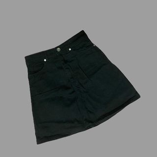 (Category: ) located in . Submitted by ch4preloved (Listing ID 1322135039, Image 1). Description: .