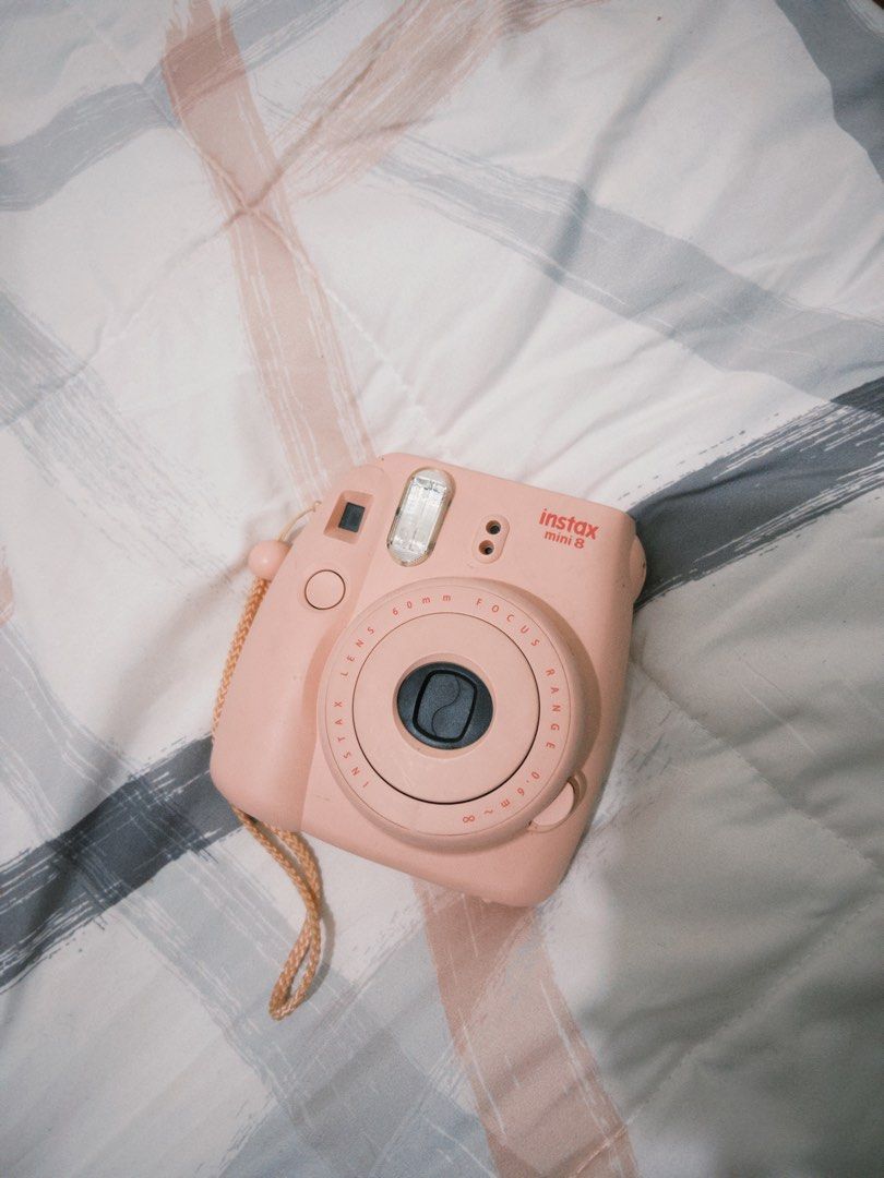 Defective Instax Mini 8 (Category: Cameras) located in Las Pinas. Submitted by byaiee (Listing ID 1322175787, Image 1). Description: ⚠️ BUY AT YOUR OWN RISK ⚠️ • last known issue: something about the battery holder • no more box but comes with sleeve • sleeve condition: 6/10 • can give more discount but no barat pls.
