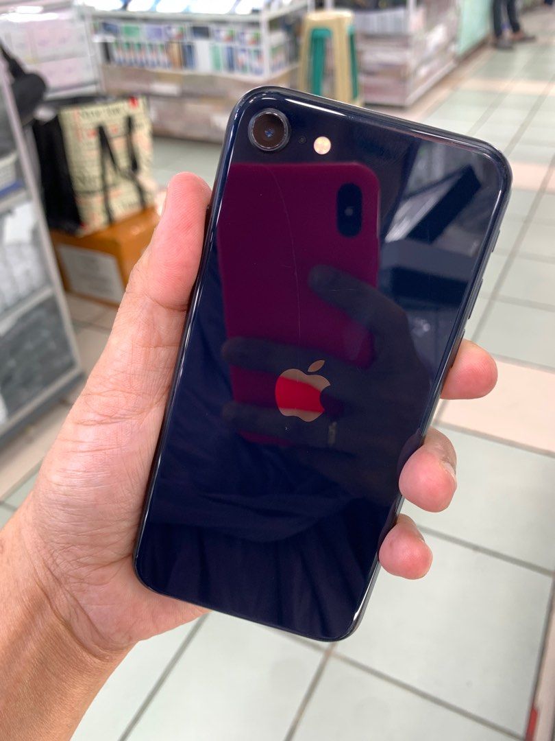 iPhone SE 3rd Gen. (128gb) (Category: iPhone SE Series) located in Manila. Submitted by arzillah (Listing ID 1322105657, Image 1). Description: iPhone SE 3rd Gen. 128gb Factory unlock 98% bh Slightly use Makinis No issue All working Open for COD/ COP + SF Manila area (sameday delivery) Province area (via LBC) required DP to avoid cancellations Physical store: Greenhills Shopping Center,2ndfloor Contact#: 09482217224 Page: Arzillah Gadgets Shop Fb