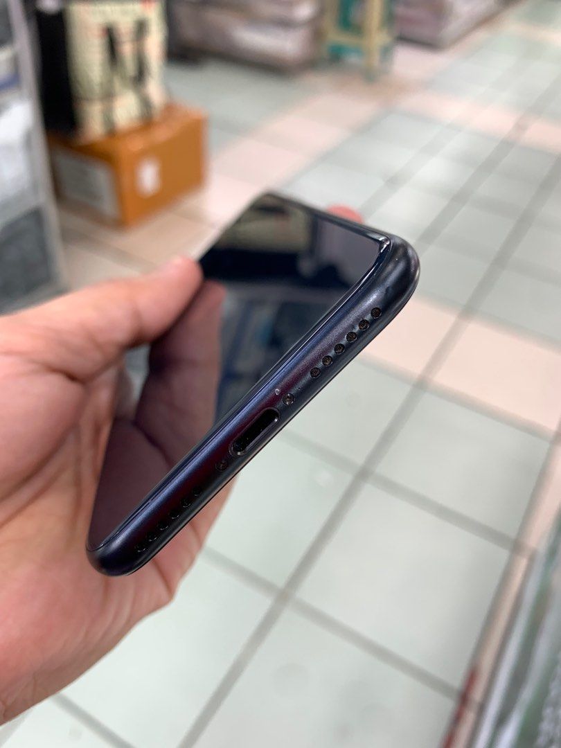 iPhone SE 3rd Gen. (128gb) (Category: iPhone SE Series) located in Manila. Submitted by arzillah (Listing ID 1322105657, Image 3). Description: iPhone SE 3rd Gen. 128gb Factory unlock 98% bh Slightly use Makinis No issue All working Open for COD/ COP + SF Manila area (sameday delivery) Province area (via LBC) required DP to avoid cancellations Physical store: Greenhills Shopping Center,2ndfloor Contact#: 09482217224 Page: Arzillah Gadgets Shop Fb
