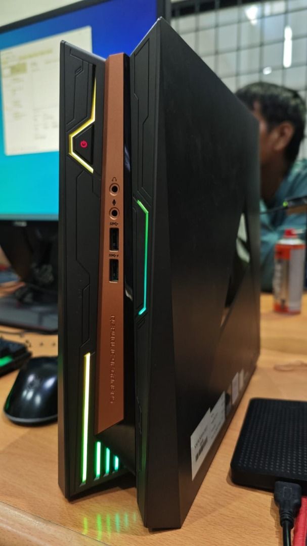 ゲミングASUS ROG GR8 II Corei7 /16GB/GTX1060