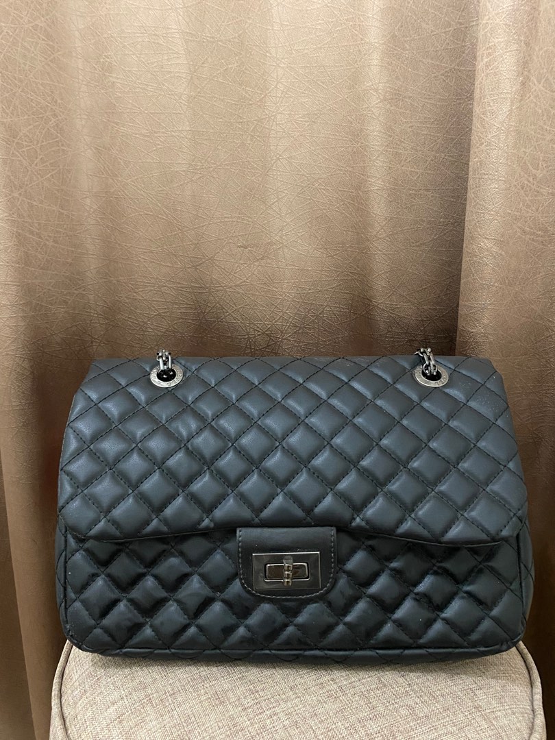 Look like chanel bag