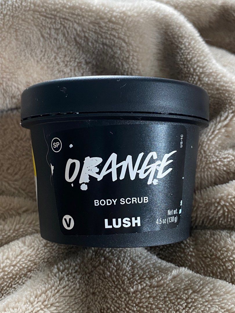 LUSH ORANGE BODY SCRUB 130g Canada (Category: Bath) located in Pasay City. Submitted by trendystash (Listing ID 1322056712, Image 1). Description: Brand new Made in Canada .